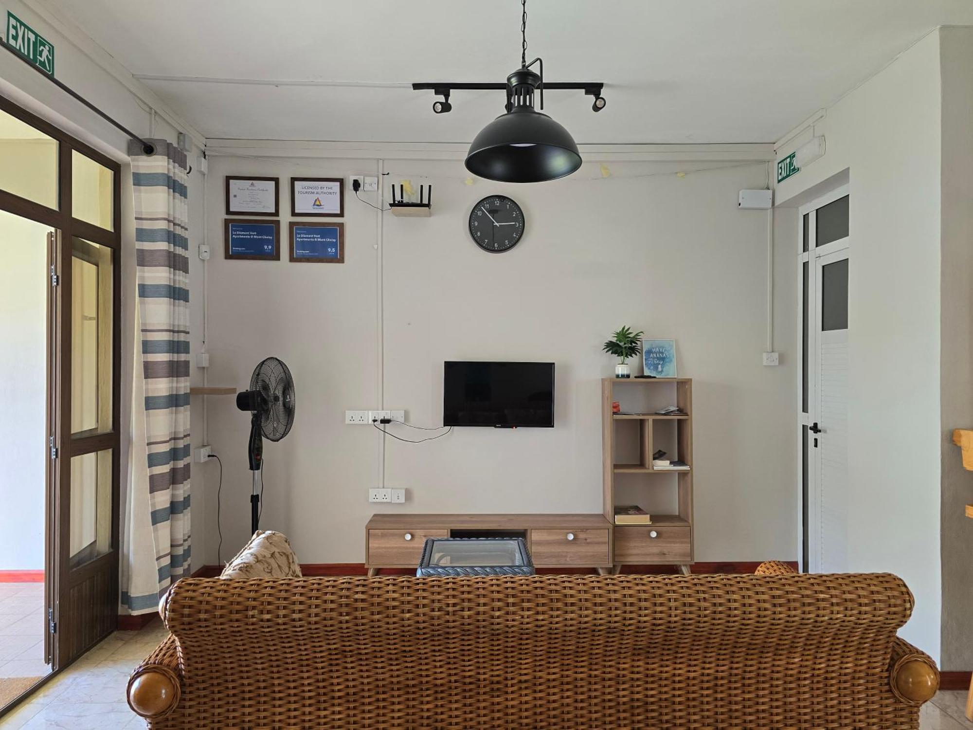 Le Diamant Vert Apartments @ Mont Choisy מראה חיצוני תמונה